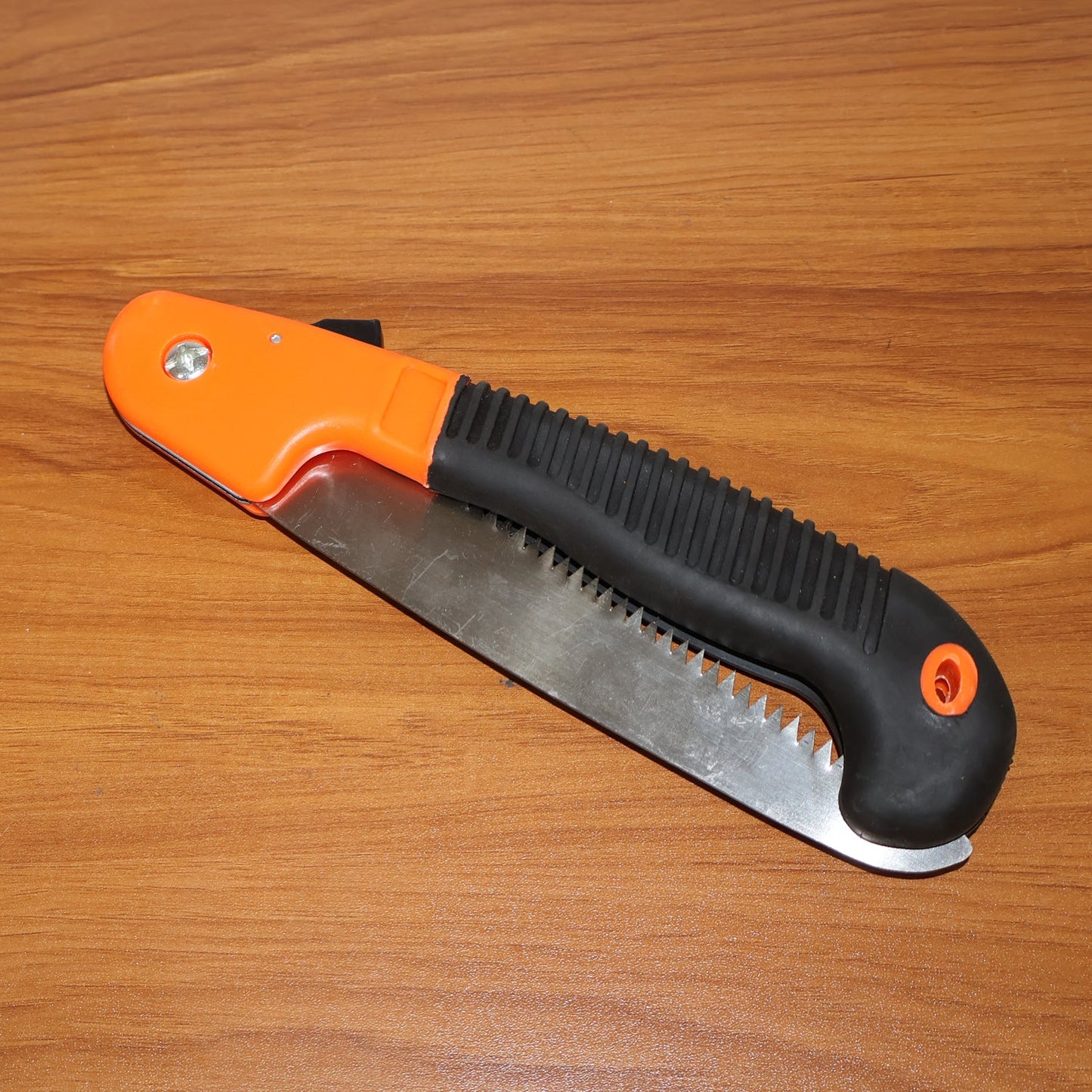 Heavy Duty Folding Garden Hand Saw –40 cm