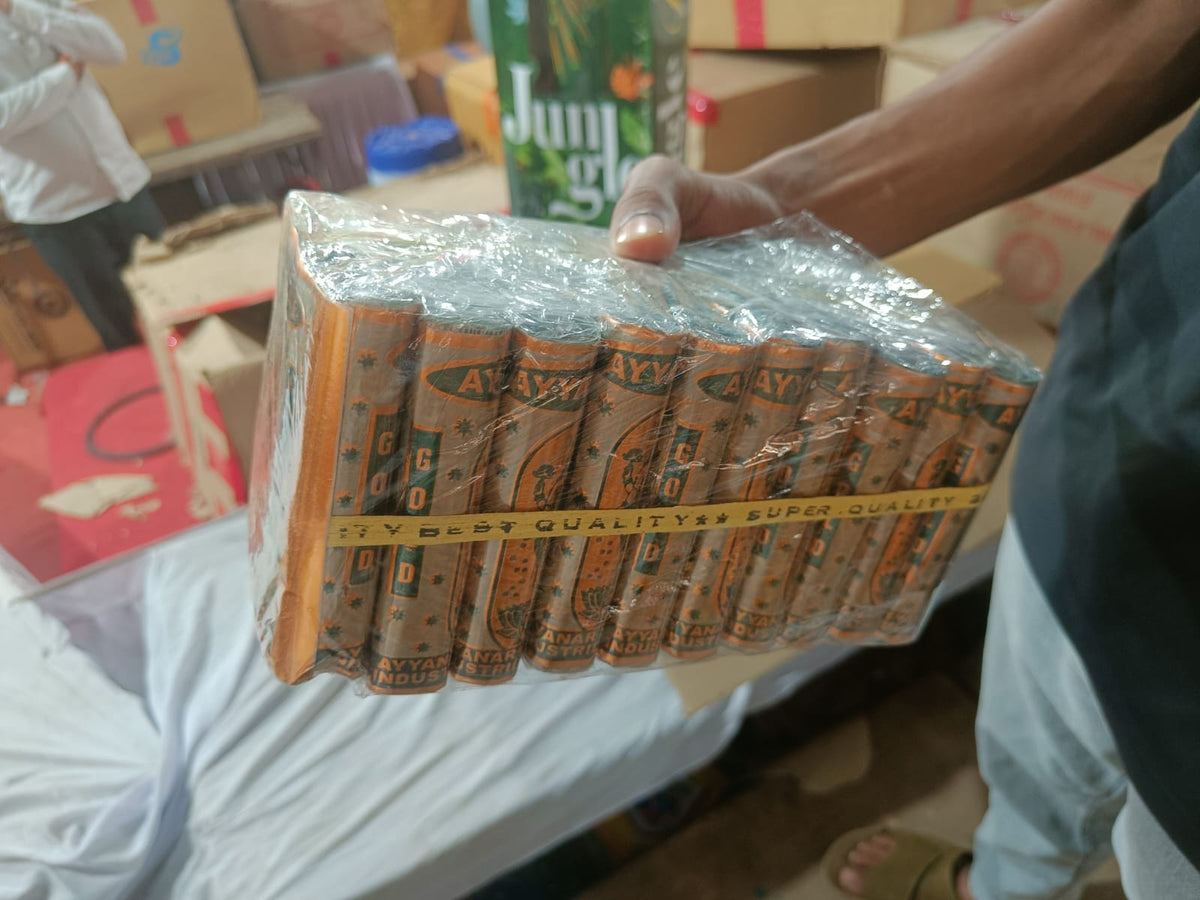 Orange Laxmi Bomb (big sound bomb)