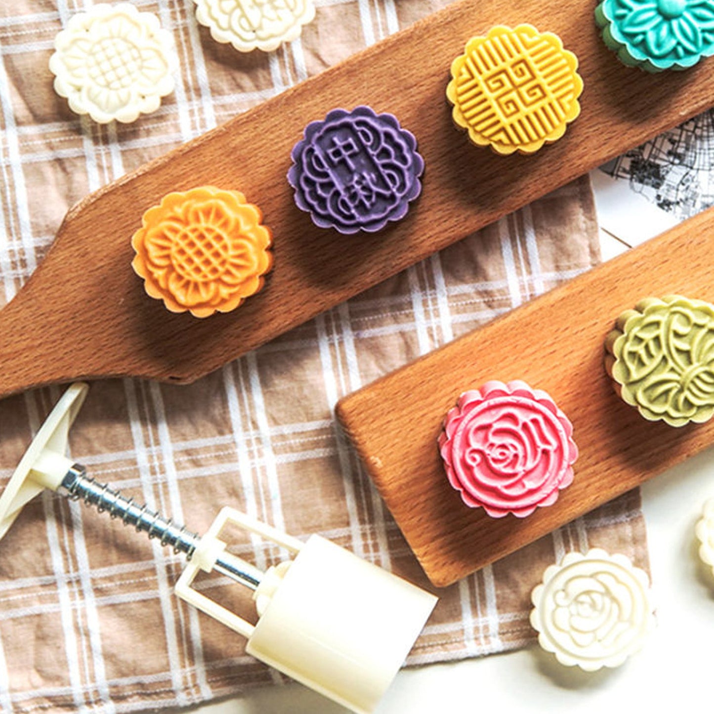 Mooncake Press Mold