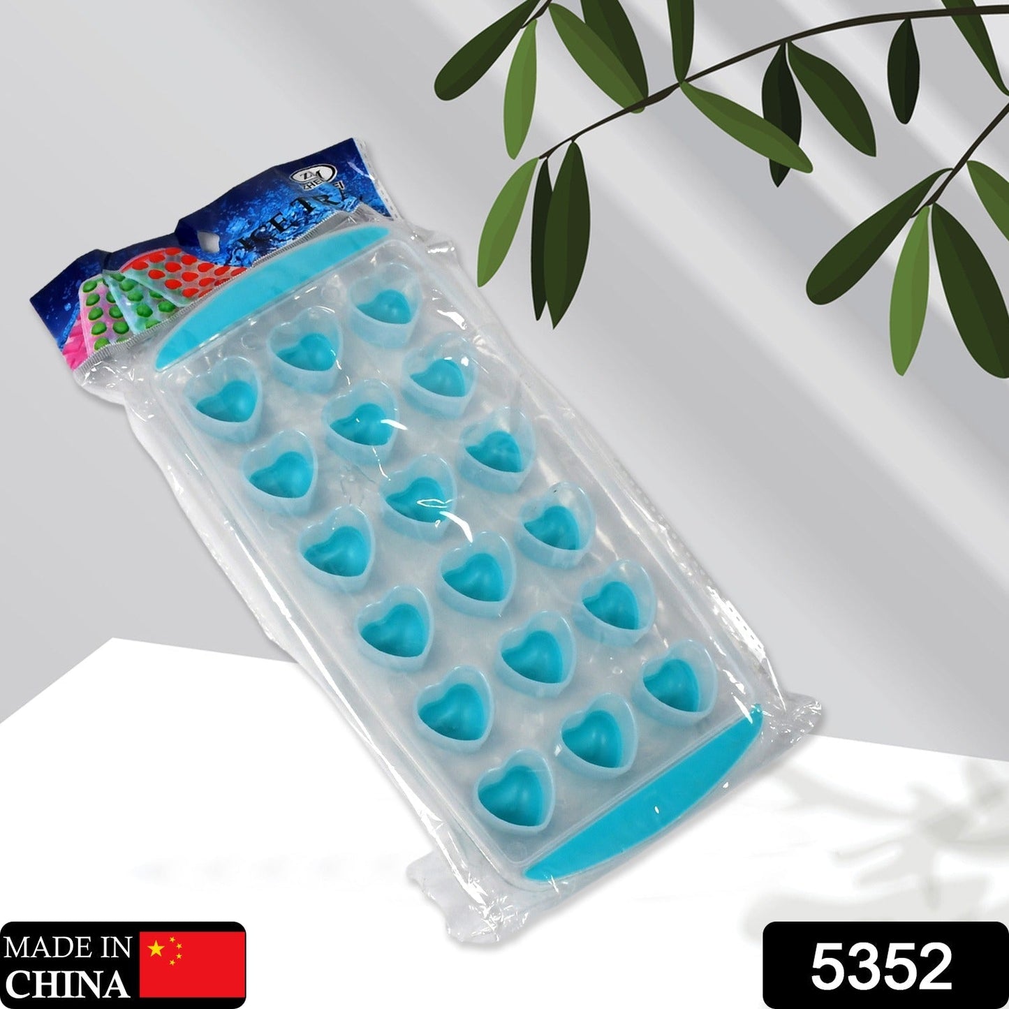 Flexible ice tray with -up feature
